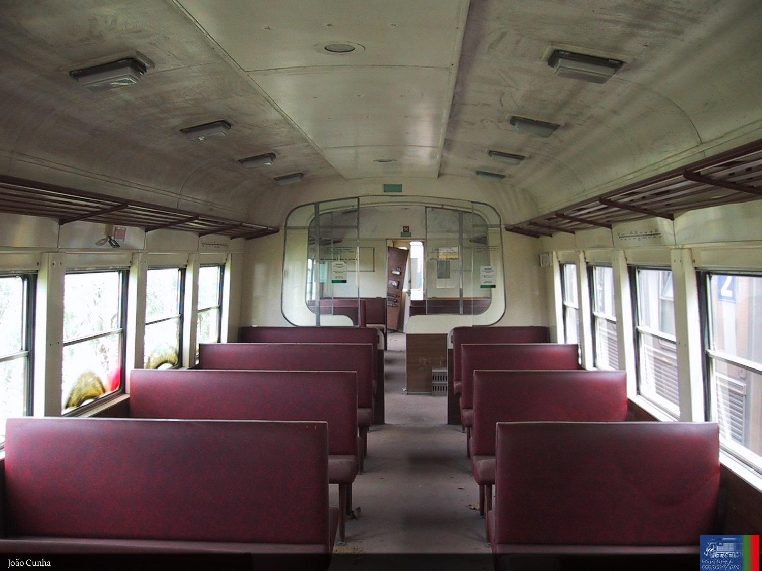 Interior de motora Craven