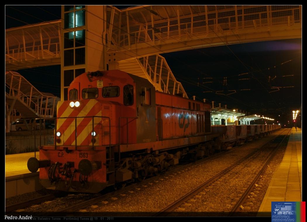 1563 ( Transporte de Balastro Tunes - Portimão) Tu