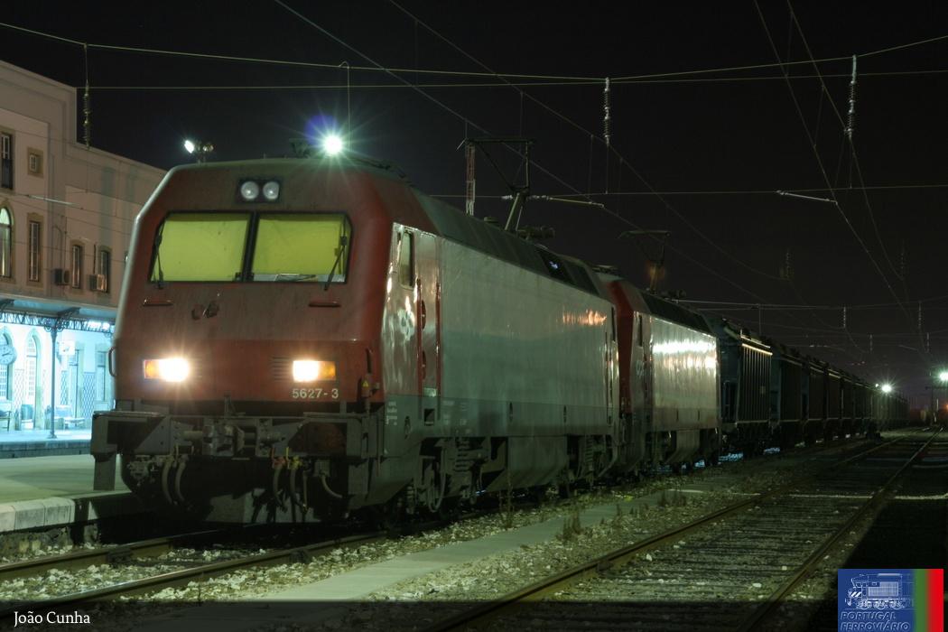 Comboio de carvão Sines - Pego