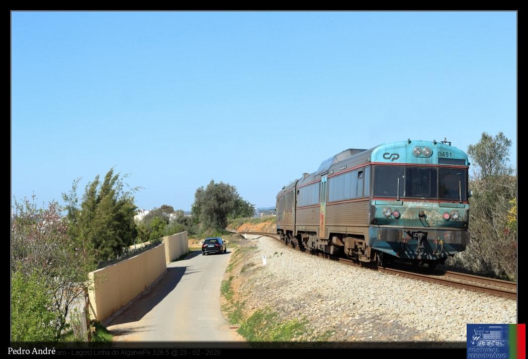 0451 (R 5904 Faro - Lagos) Linha do AlgarvePk 326.