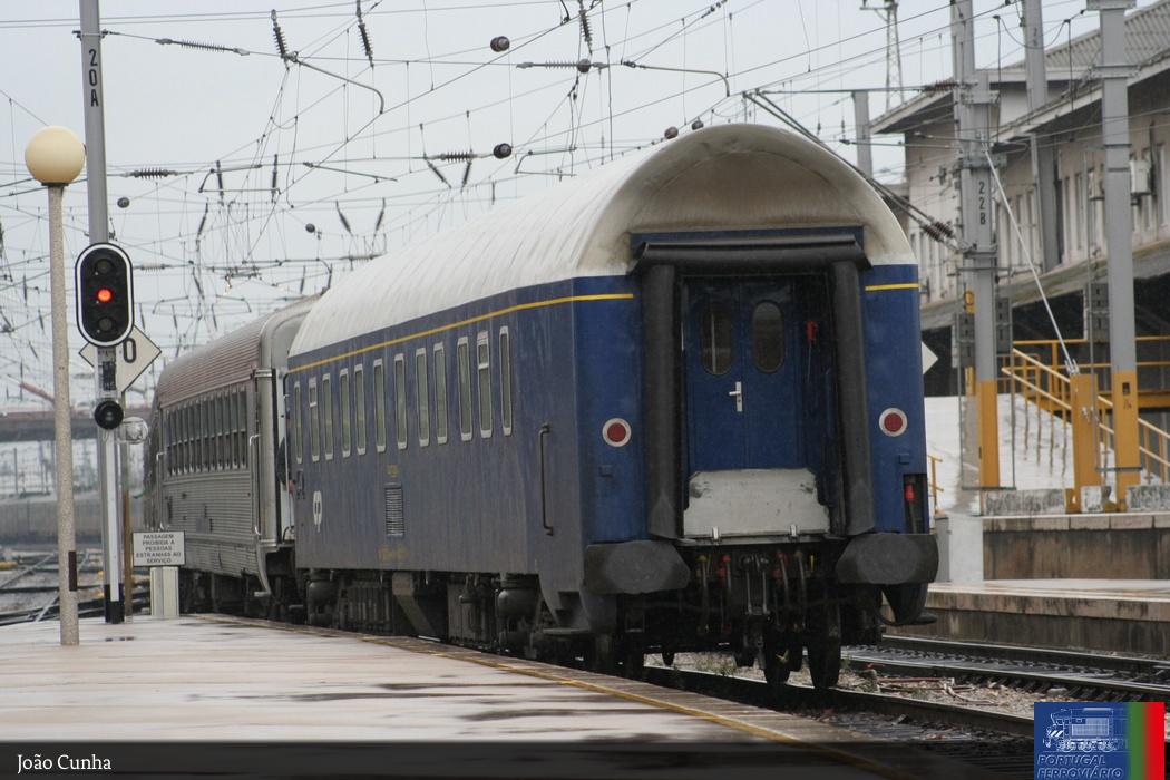 Manobras em Santa Apolónia